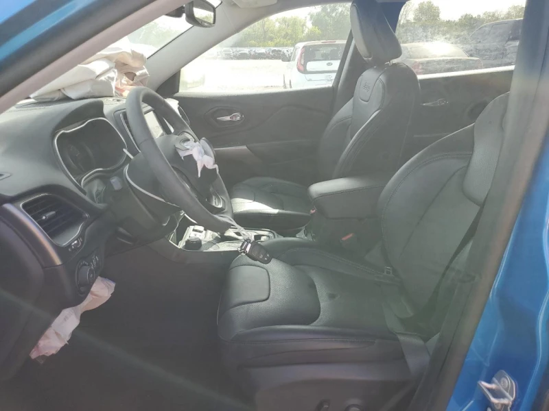 Jeep Cherokee 3.2l Latitude Lux, снимка 7 - Автомобили и джипове - 53456265