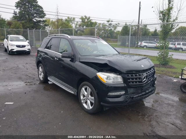 Mercedes-Benz ML 350 4MATIC Обдух* Keyless* Harman/Kardon* , снимка 1 - Автомобили и джипове - 48248156