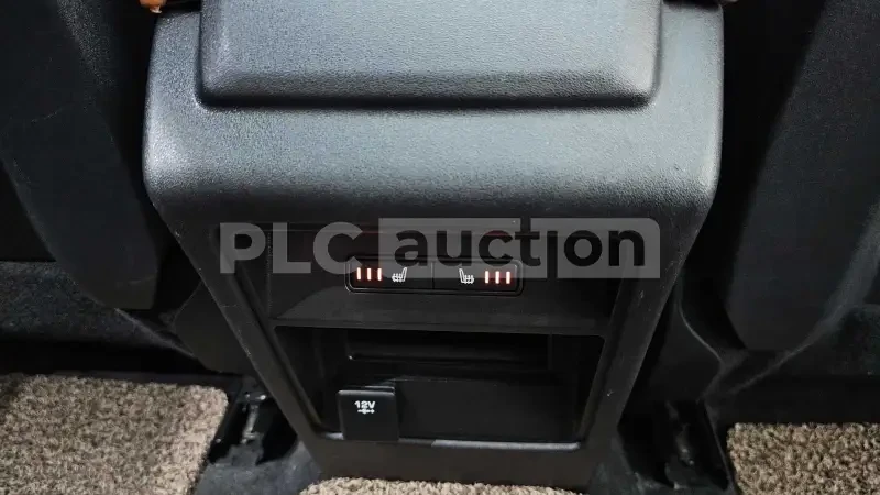 Land Rover Discovery Sport TD4| ПОДГРЕВ| КАМЕРА| ВКЛЮЧЕН ТЕХНОТЕСТ, снимка 10 - Автомобили и джипове - 54333725
