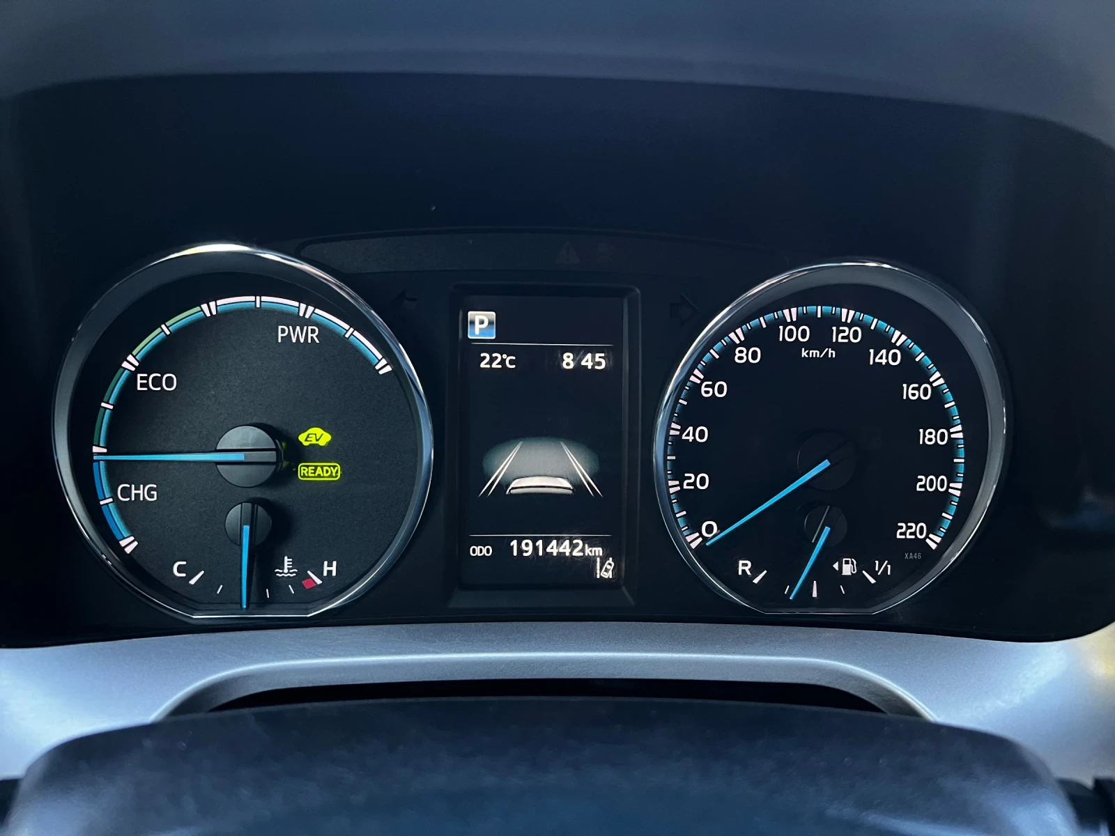 Toyota Rav4 2.5Hybrid* Black Edition* DISTRONIC* LANE ASSIST*  - изображение 10