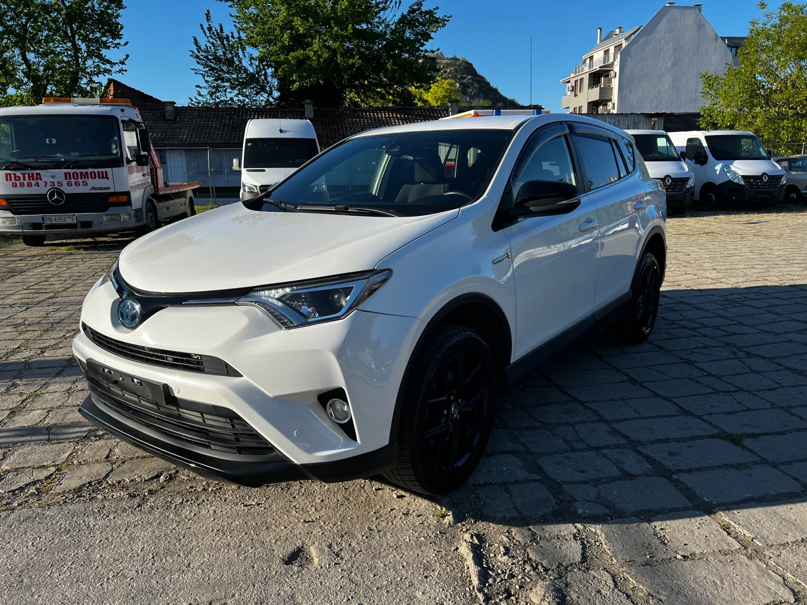 Toyota Rav4 2.5Hybrid* Black Edition* DISTRONIC* LANE ASSIST*  - изображение 5