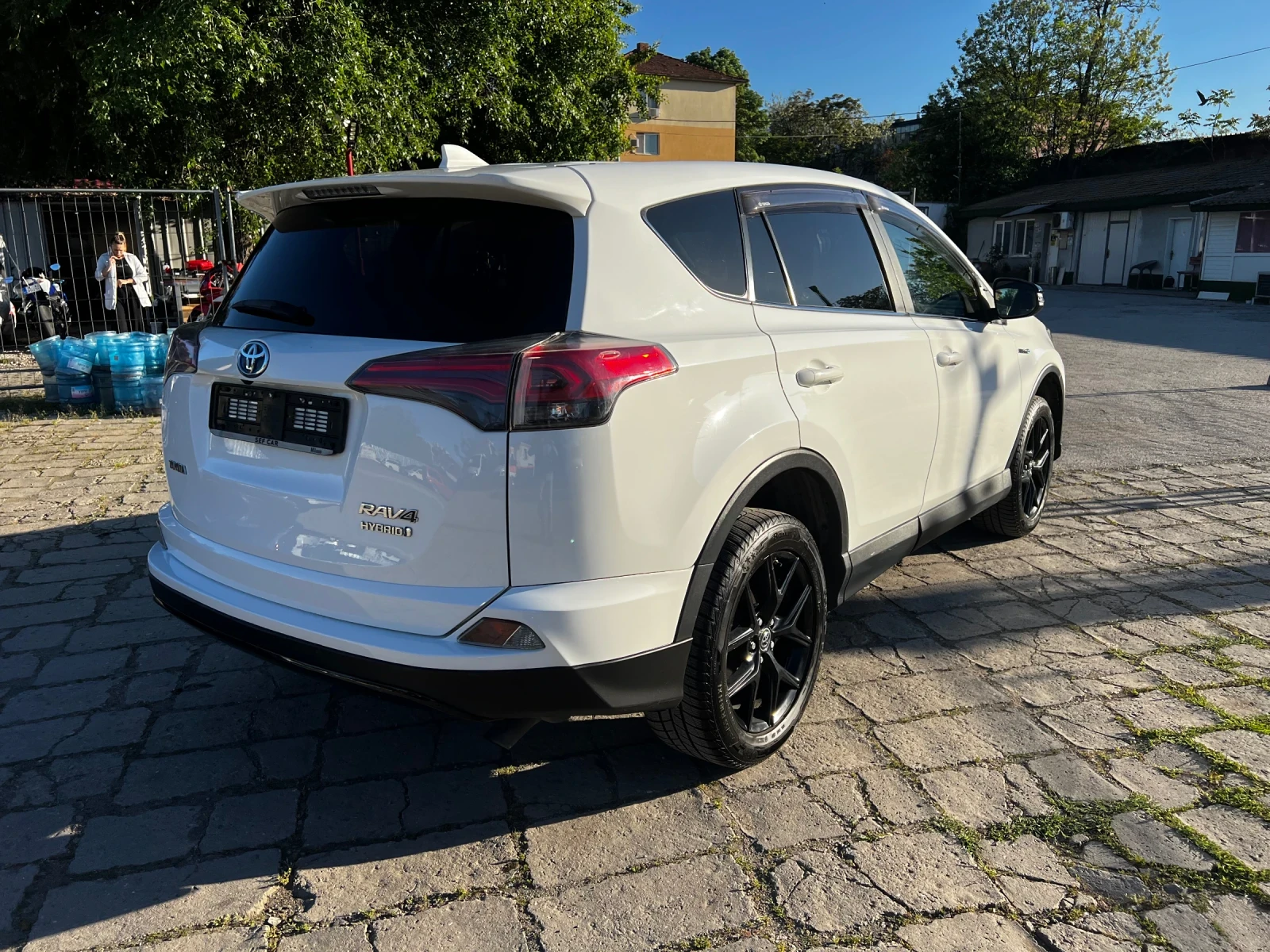 Toyota Rav4 2.5Hybrid* Black Edition* DISTRONIC* LANE ASSIST*  - изображение 3