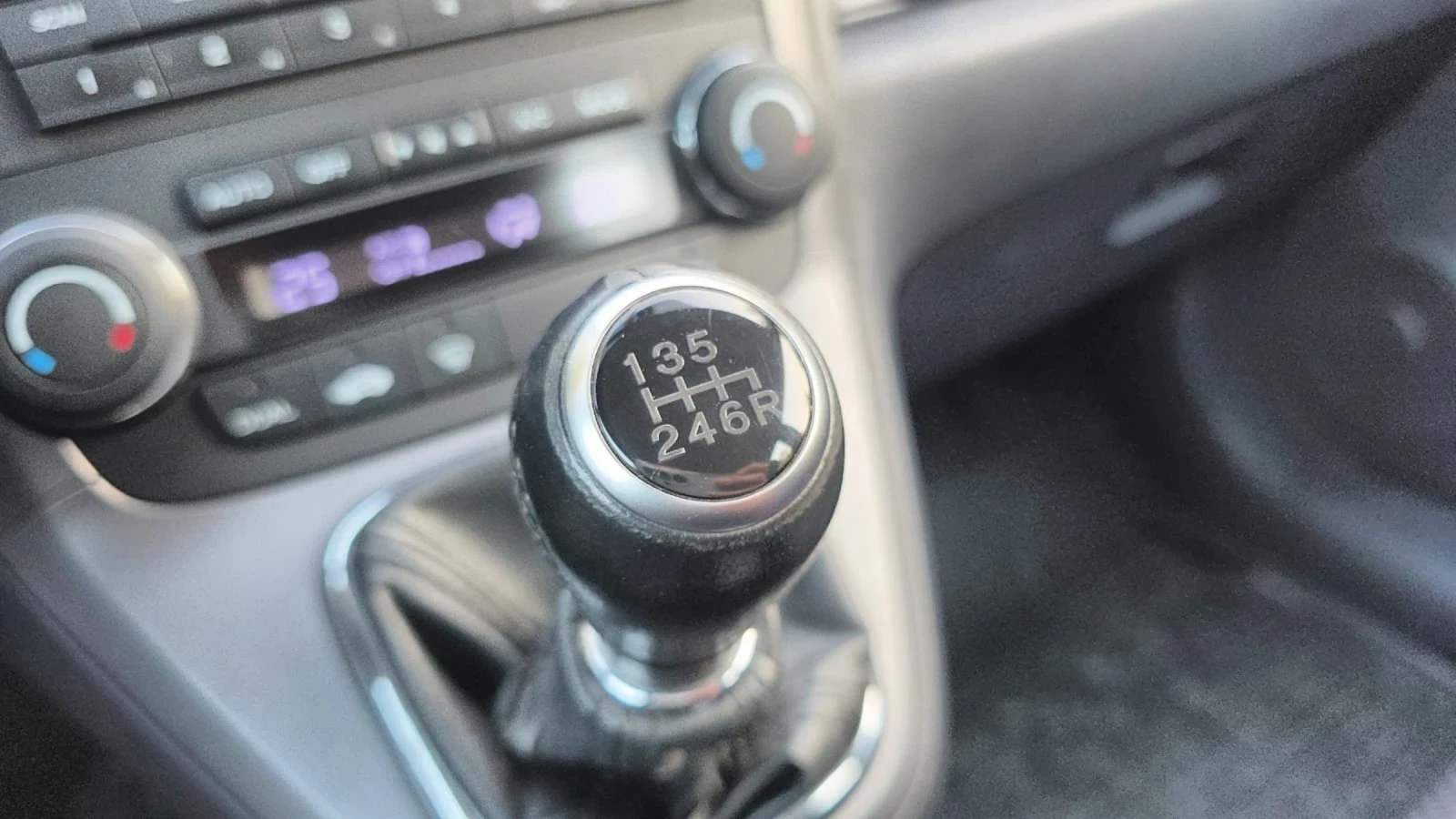 Honda Cr-v 2.2CDTi 140k.c. | Mobile.bg   17