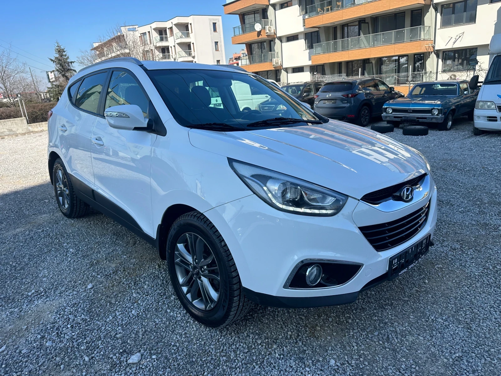 Hyundai IX35 ШВЕЙЦАРИЯ 4х4 АВТОМАТИК - изображение 3