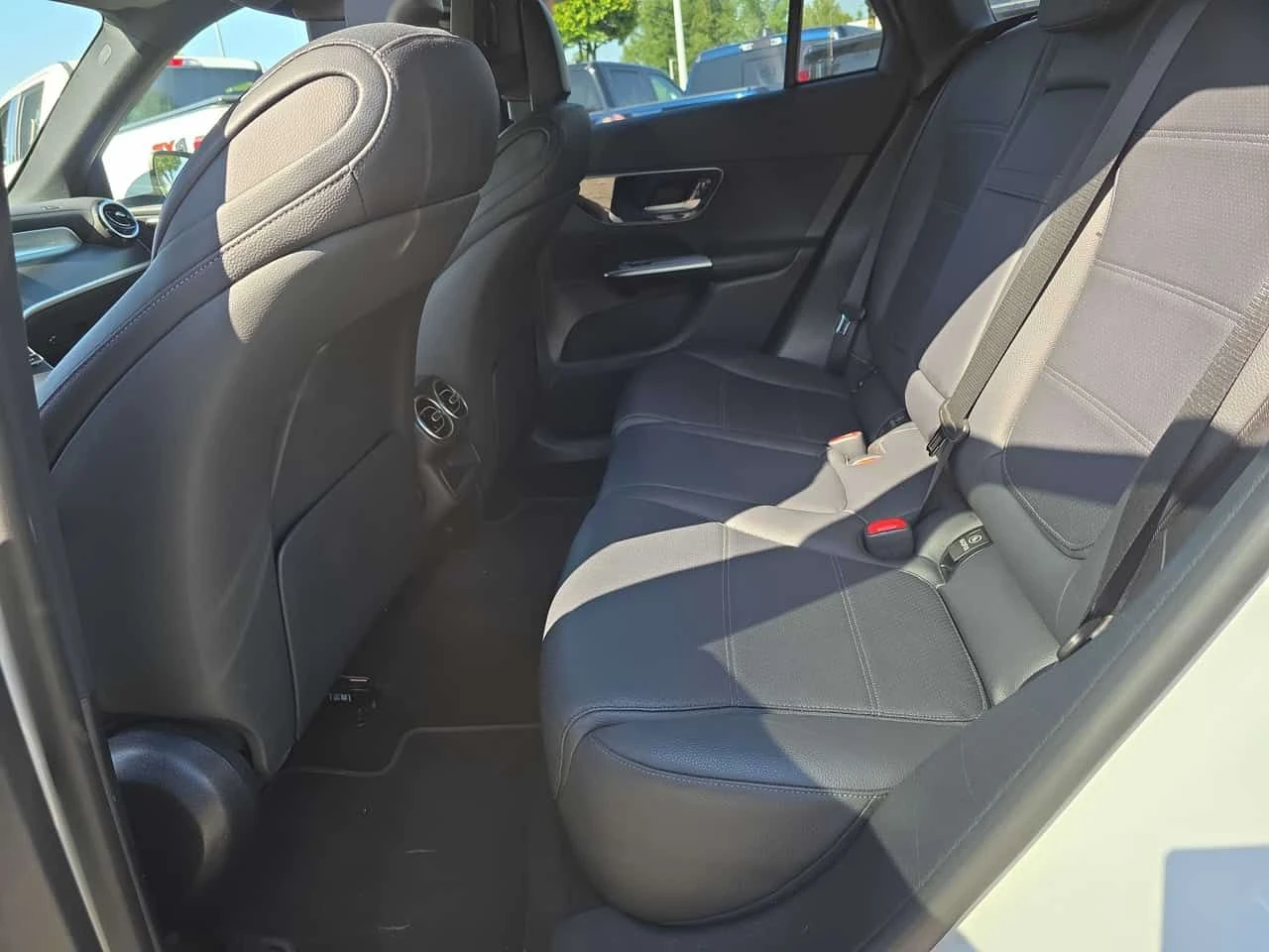 Mercedes-Benz GLC 300 4MATIC/ПАНОРАМА/360/БЕЗ ЗАБЕЛЕЖКИ, снимка 10 - Автомобили и джипове - 54707959