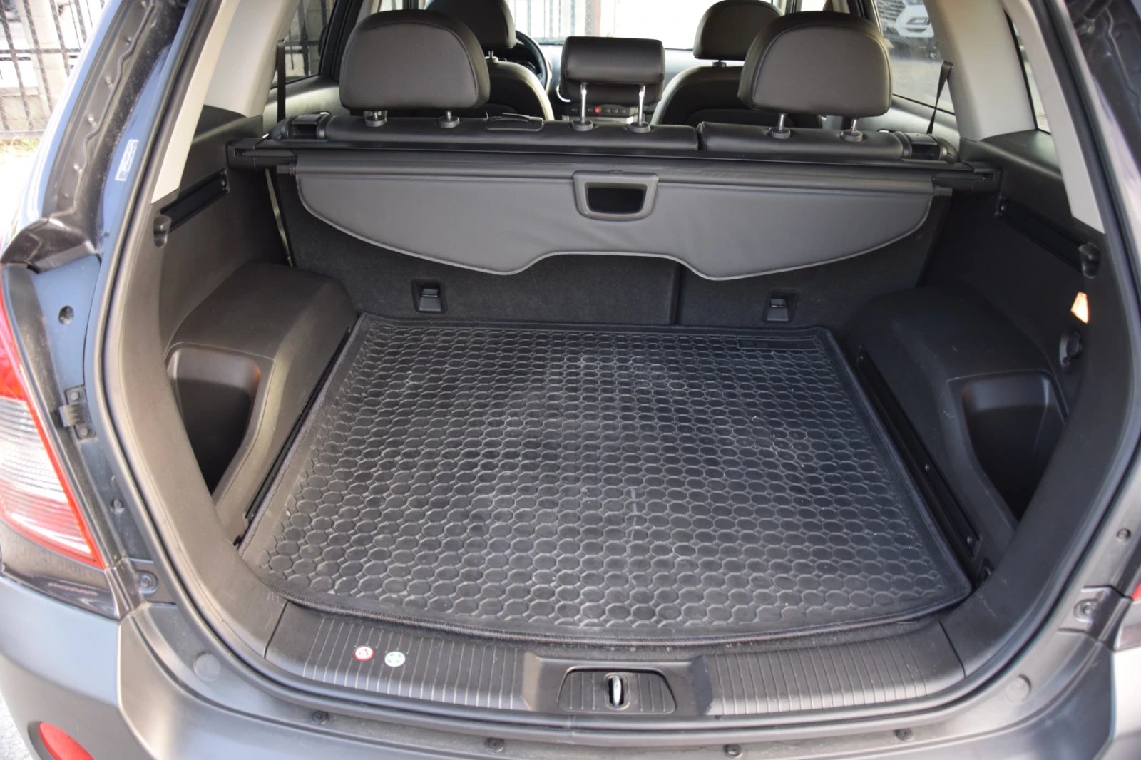 Opel Antara 2.2D 4x4 automatic , снимка 12 - Автомобили и джипове - 55402588