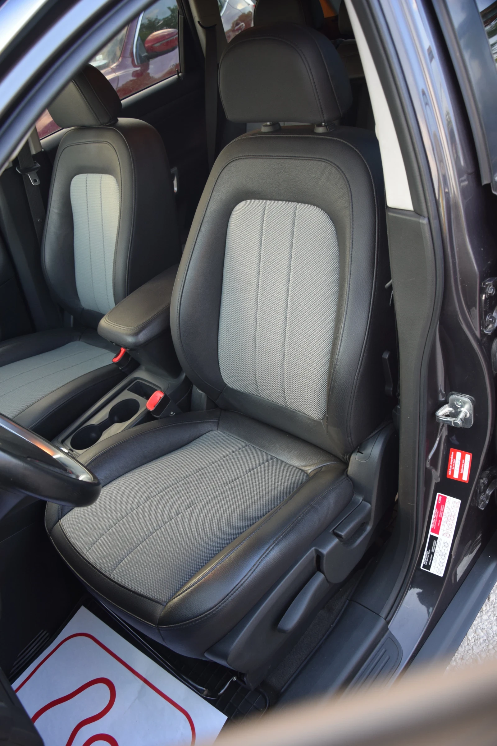 Opel Antara 2.2D 4x4 automatic , снимка 9 - Автомобили и джипове - 55402588