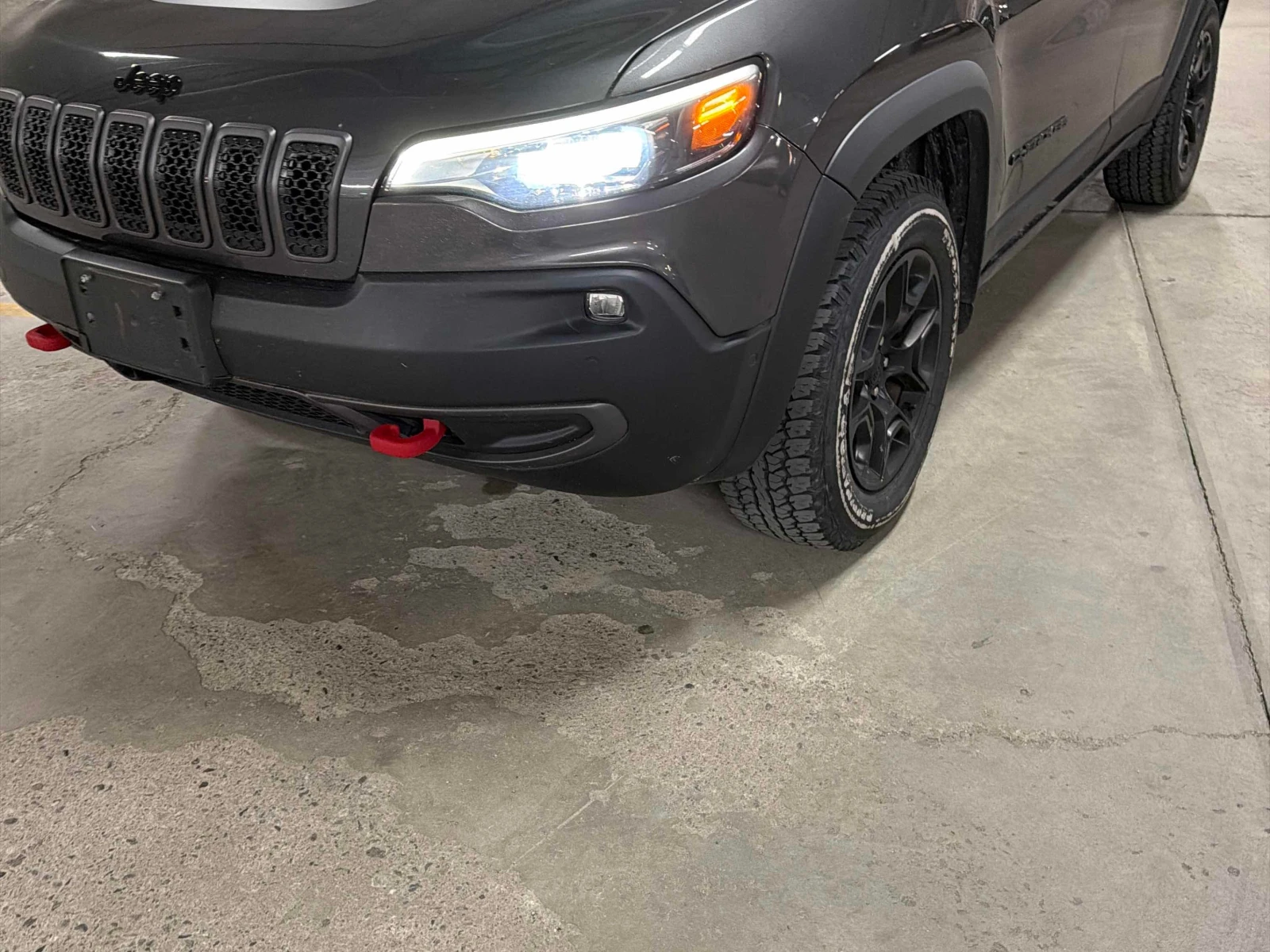 Jeep Cherokee * Trailhawk * CARFAX * БЕЗ ПЪРВОНАЧАЛНА ВНОСКА, снимка 12 - Автомобили и джипове - 56001641