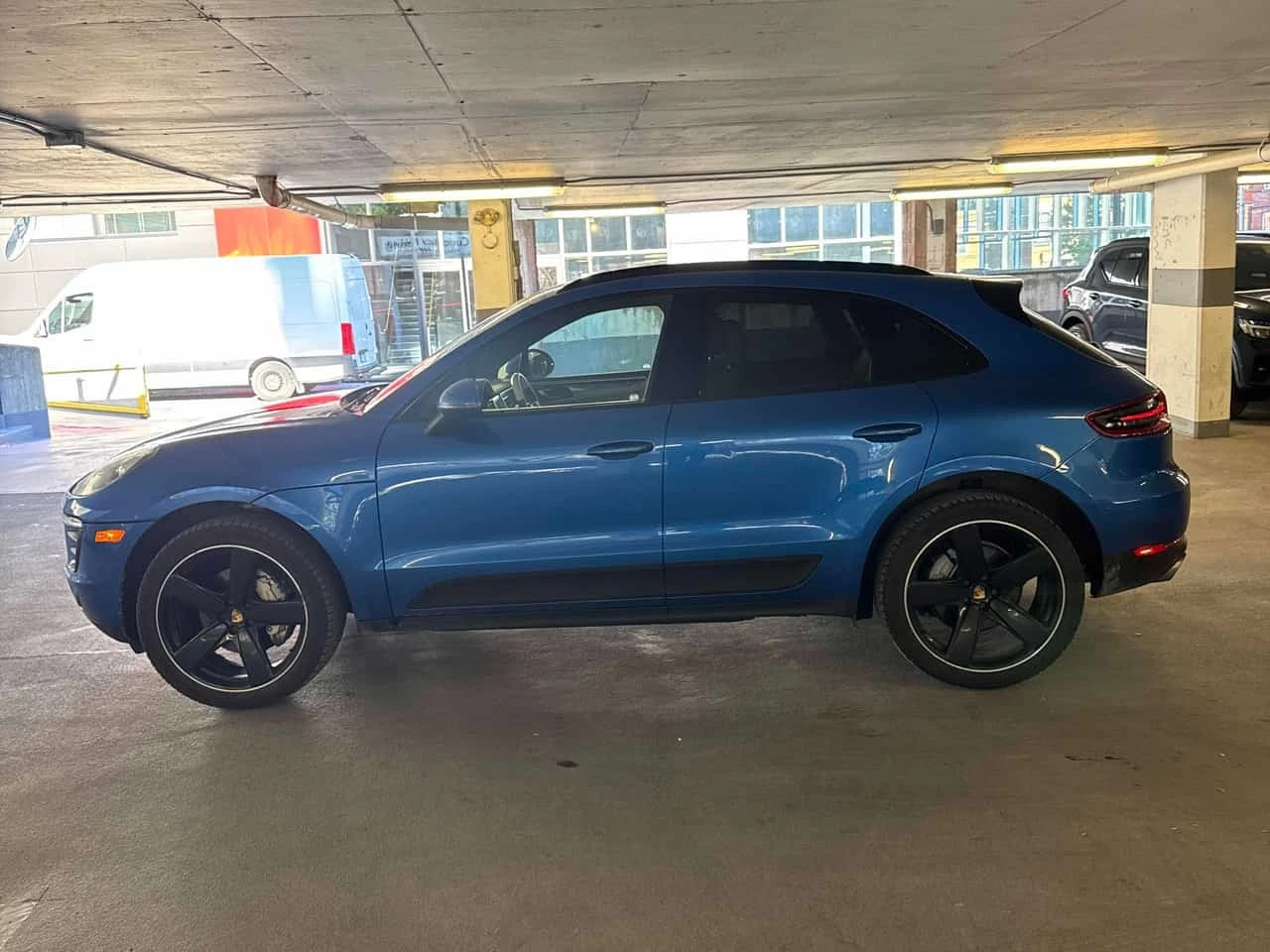 Porsche Macan * S * АВТОКРЕДИТ БЕЗ ПЪРВОНАЧАЛНА ВНОСКА, снимка 3 - Автомобили и джипове - 56212124