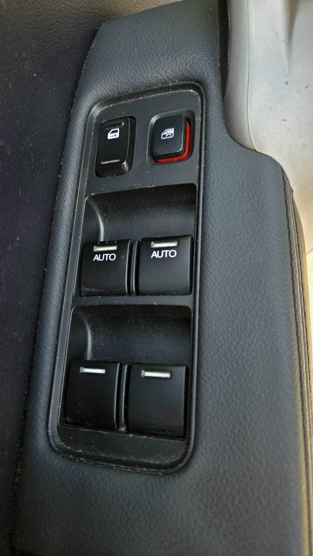 Honda Cr-v Executive 2.0 i-VTEC, снимка 10 - Автомобили и джипове - 56295864
