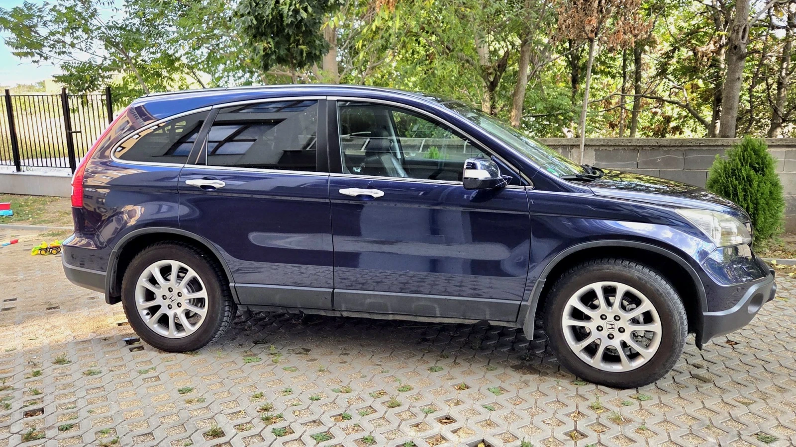 Honda Cr-v Executive 2.0 i-VTEC, снимка 4 - Автомобили и джипове - 56295864