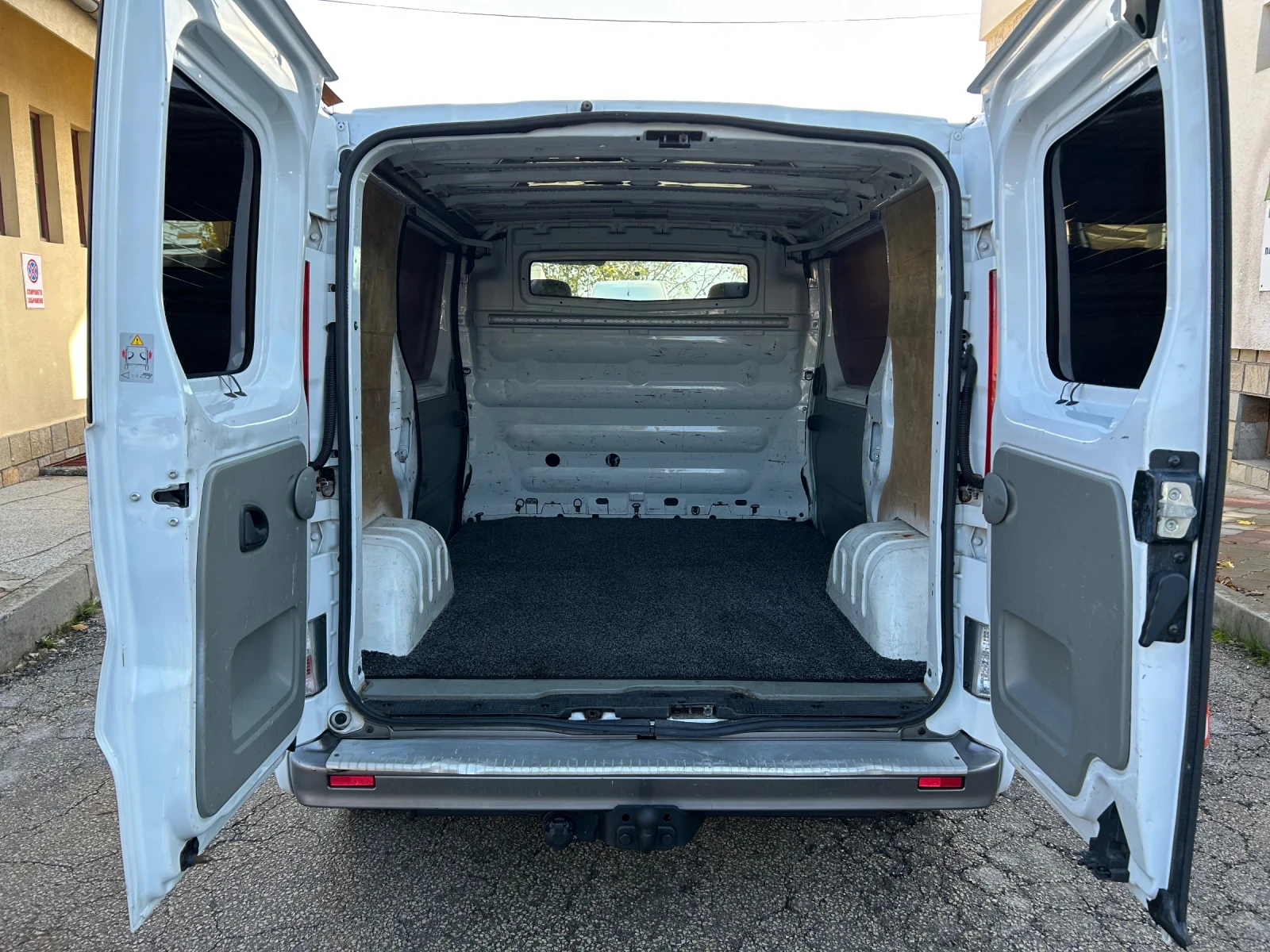 Renault Trafic 2.5dCi 2 .     | Mobile.bg   11