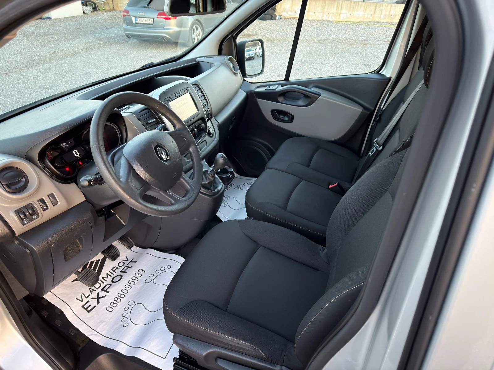 Renault Trafic 1.6dCi 9м E6B LONG, снимка 6 - Бусове и автобуси - 53875240