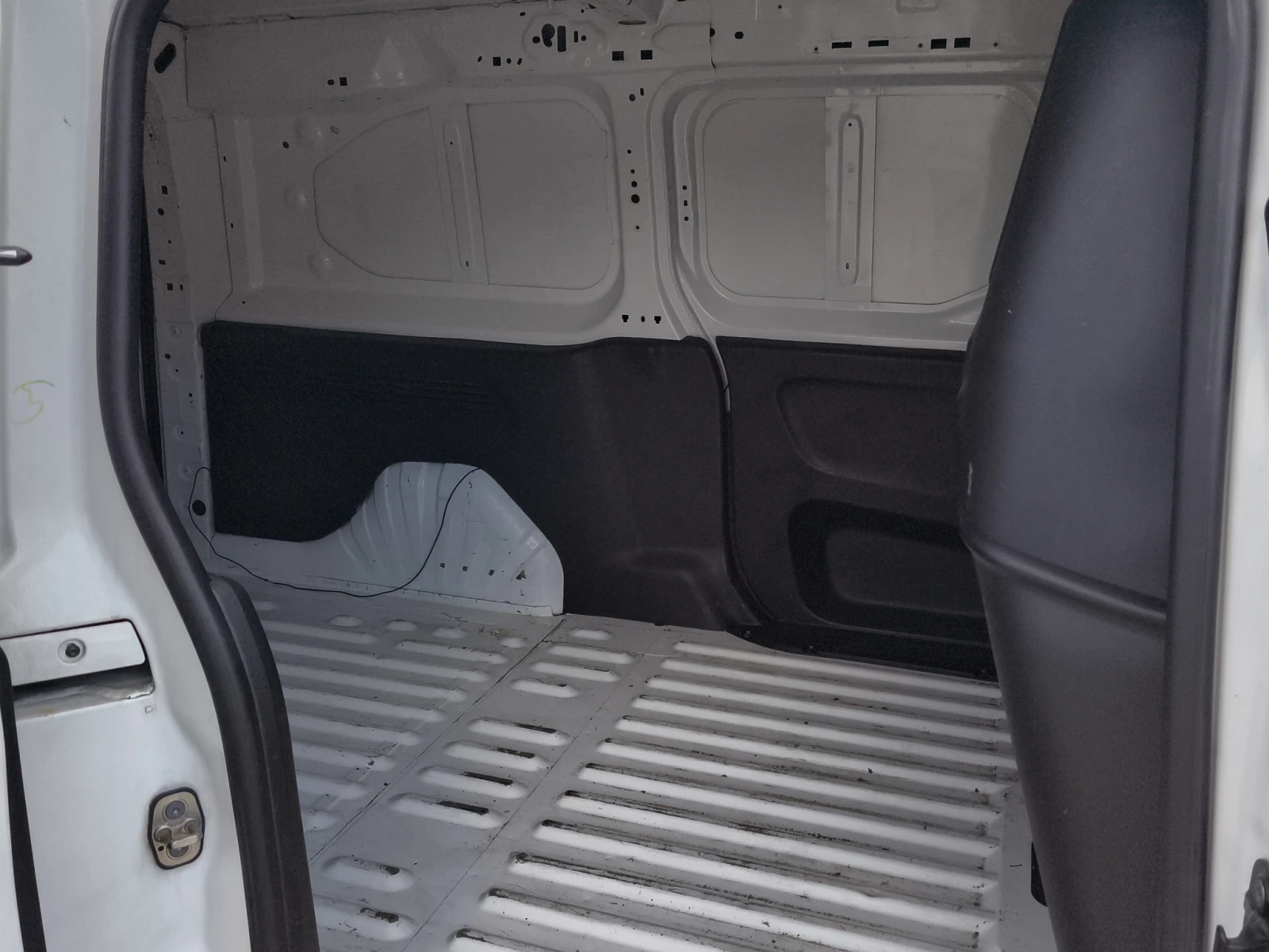 Citroen Berlingo VAN XL950 Control 1.5 BlueHDI 102 BVM5 E6//2003R04, снимка 12 - Бусове и автобуси - 55442246