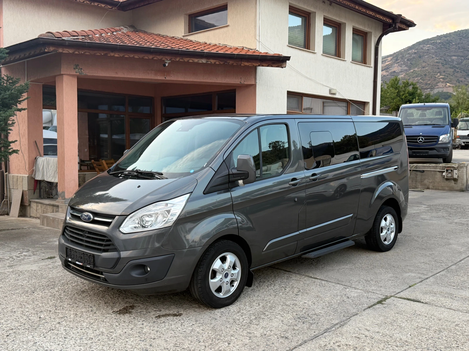Ford Transit Custom 2хКЛИМА, LUX, 9 МЕСТЕН, LONG, FULL