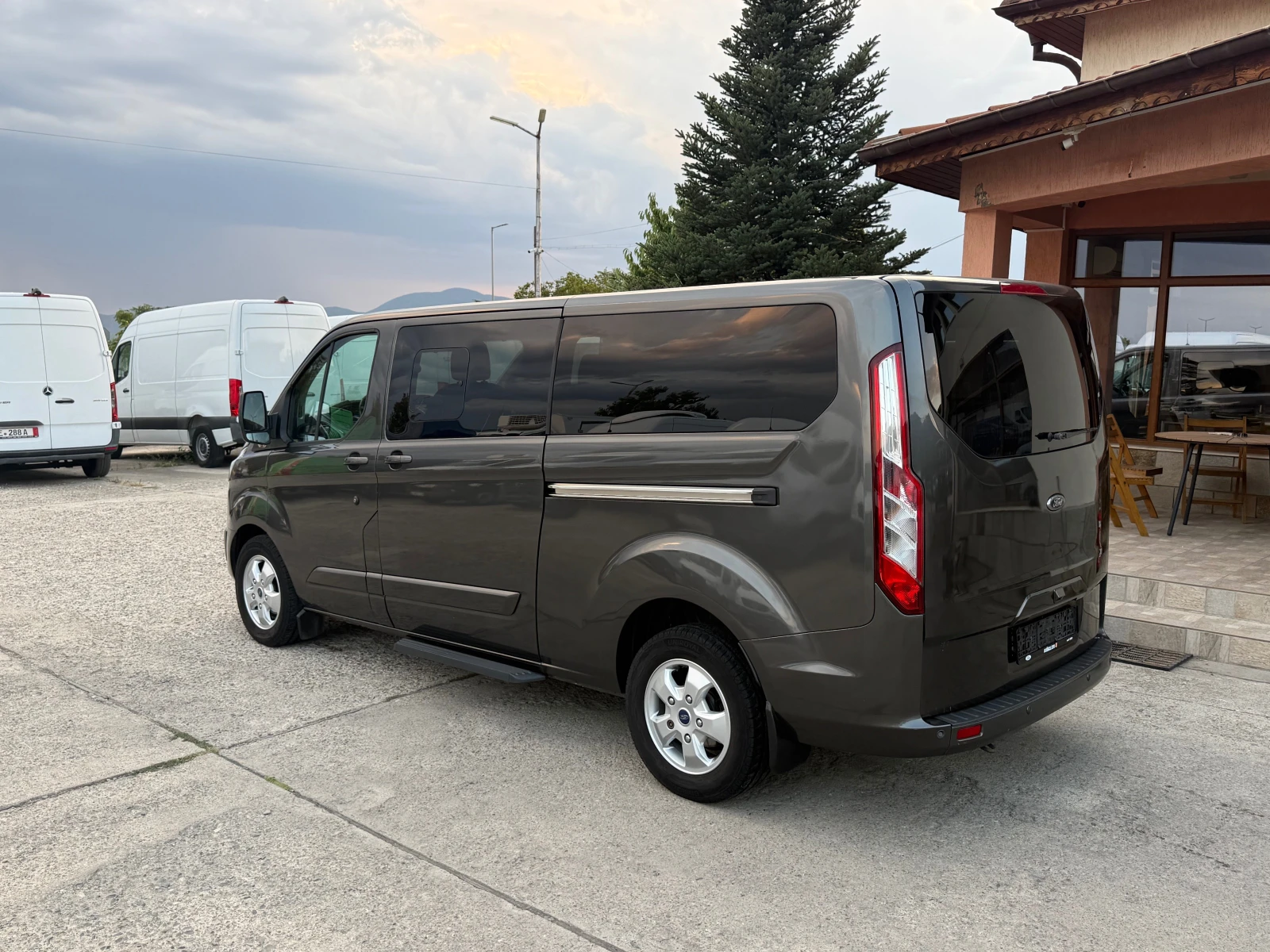 Ford Transit Custom 2хКЛИМА, LUX, 9 МЕСТЕН, LONG, FULL, снимка 5 - Бусове и автобуси - 55942242