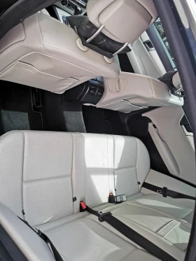 Mercedes-Benz C 300 3.5 V6 4MATIC AMG, снимка 10