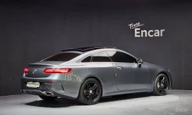 Mercedes-Benz E 220 d* COUPE* AMG* HEAD-UP* AMBIENT* ПАНОРАМА* КАМЕРА, снимка 4