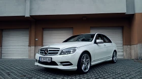 Mercedes-Benz C 300, снимка 1