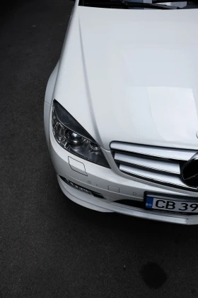 Mercedes-Benz C 300, снимка 8