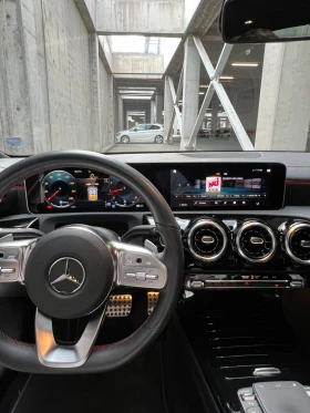 Mercedes-Benz CLA 180, снимка 10