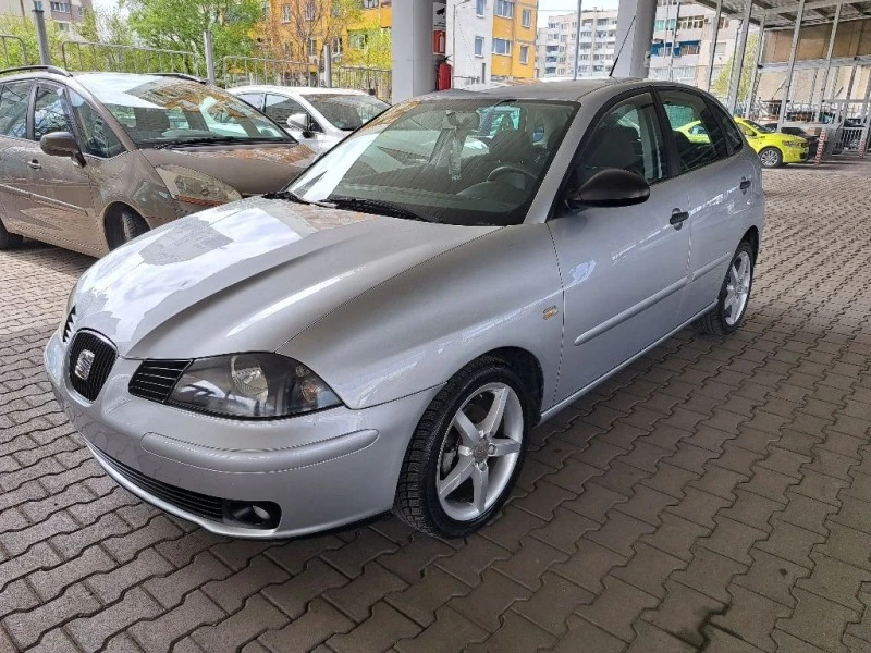 Seat Ibiza 1.2i12v FACELIFT ITALIA, снимка 1 - Автомобили и джипове - 40502627