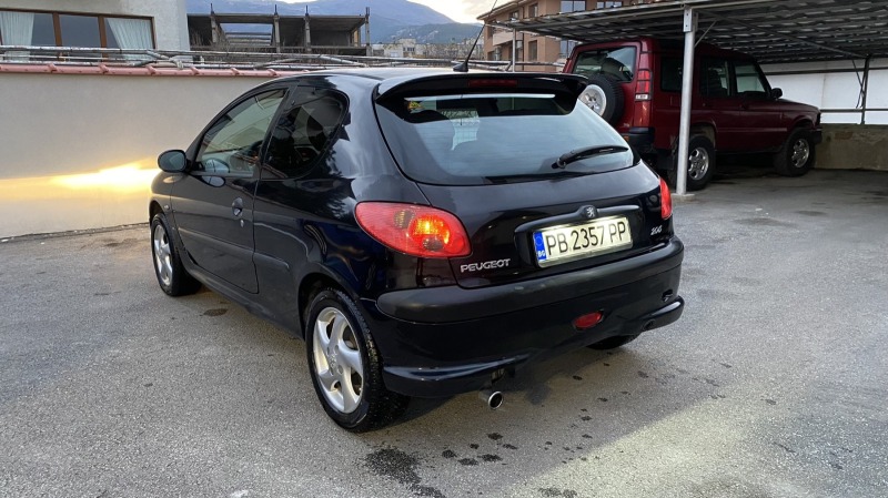 Peugeot 206