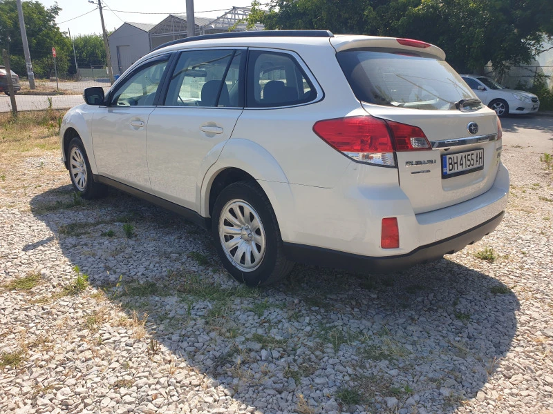 Subaru Outback 2.5, снимка 7 - Автомобили и джипове - 47457942