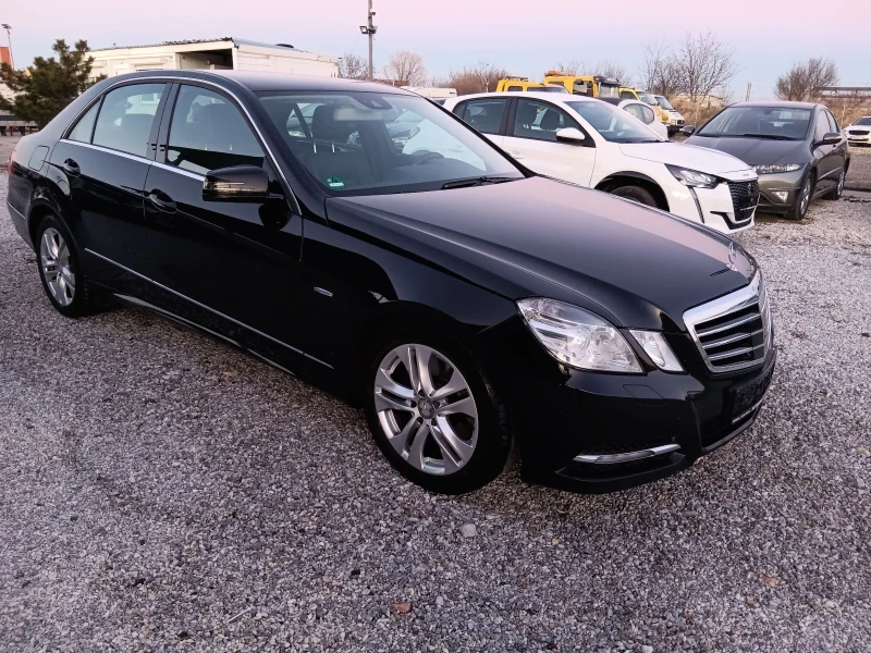 Mercedes-Benz E 350 4 MATIC AVANGUARD , снимка 2 - Автомобили и джипове - 48371040