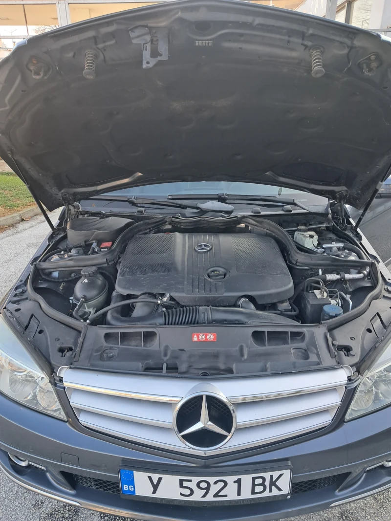 Mercedes-Benz C 220, снимка 7 - Автомобили и джипове - 48467447