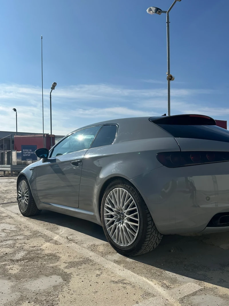 Alfa Romeo Brera 2.2 jts, снимка 7 - Автомобили и джипове - 49041069