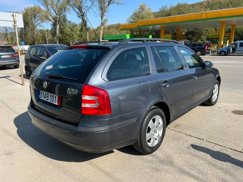 Skoda Octavia 1.8 T TSI, снимка 2 - Автомобили и джипове - 49295314