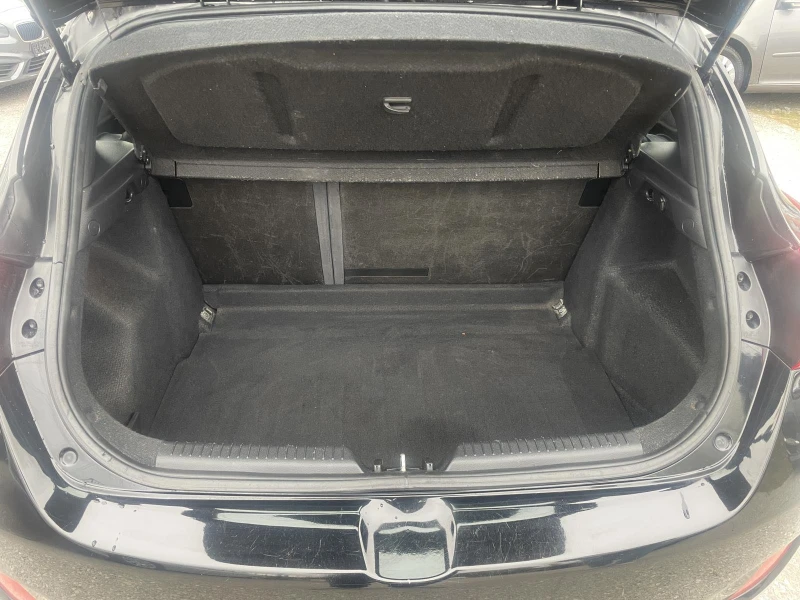 Hyundai I30 1.6CRDi-НАВИ-ЛИЗИНГ, снимка 12 - Автомобили и джипове - 51974248