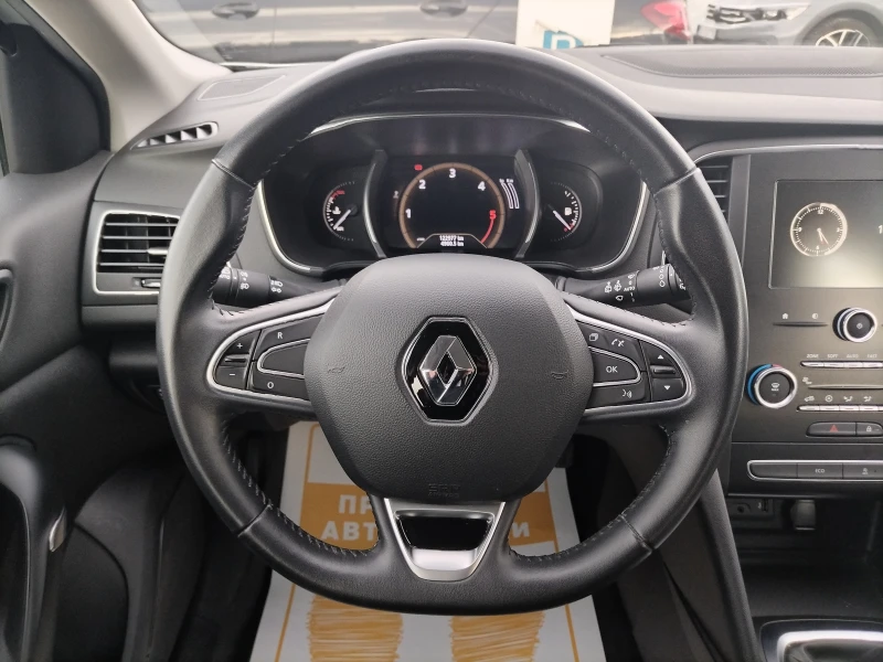 Renault Megane 1.5dCi/115к.с/ZEN, снимка 9 - Автомобили и джипове - 52144142