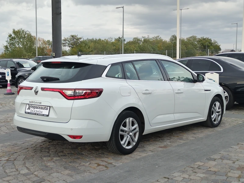 Renault Megane 1.5dCi/115к.с/ZEN, снимка 5 - Автомобили и джипове - 52144142