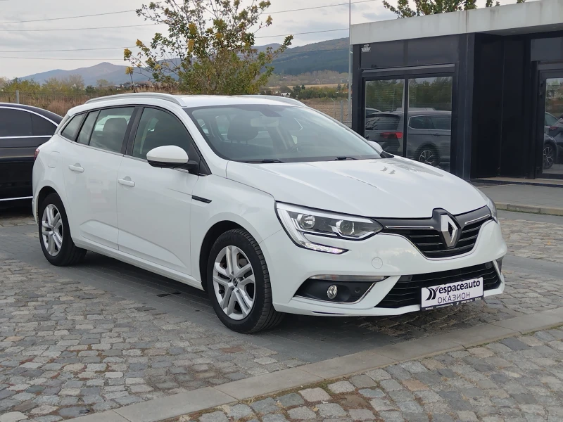 Renault Megane 1.5dCi/115к.с/ZEN, снимка 3 - Автомобили и джипове - 52144142