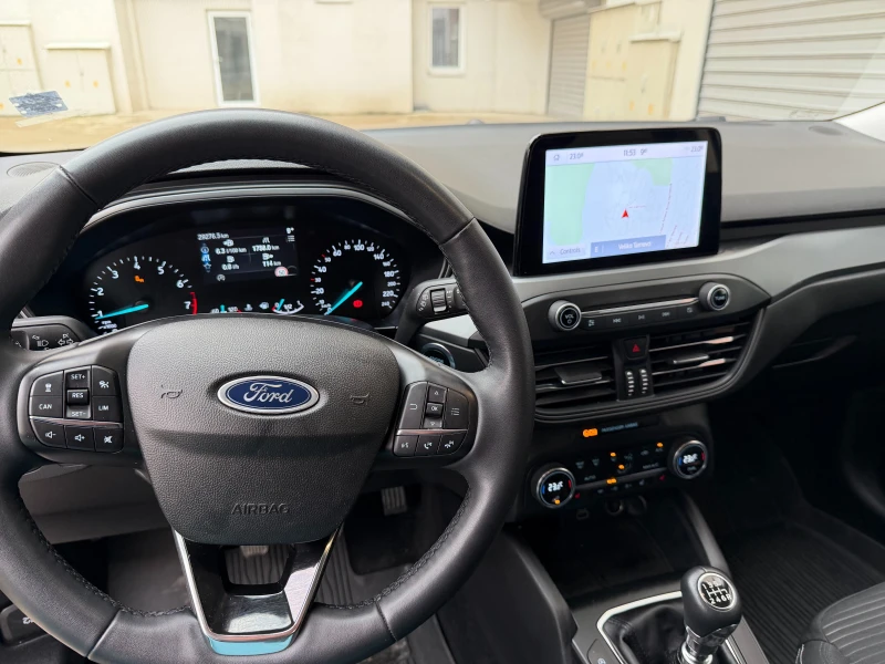 Ford Focus В ГАРАНЦИЯ, Хибридна система, снимка 12 - Автомобили и джипове - 52313844