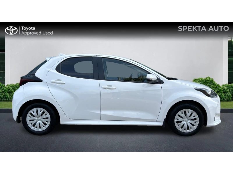 Toyota Yaris Месечна вноска от 260 лв., снимка 17 - Автомобили и джипове - 52446929