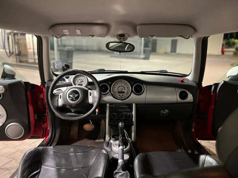 Mini One Mini Cooper One 1.6 116 к.с Автоматик, снимка 11 - Автомобили и джипове - 52886828