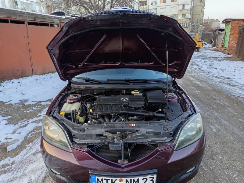 Mazda 3 1.6i, снимка 13 - Автомобили и джипове - 53143876