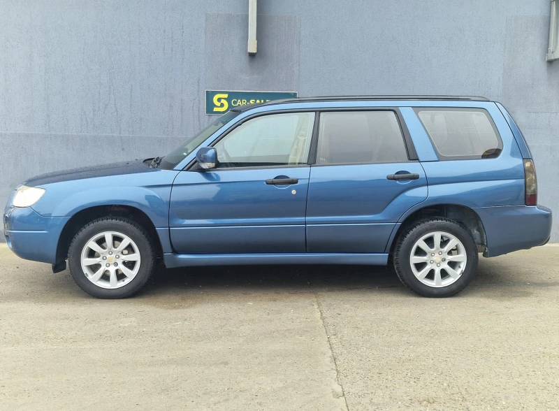 Subaru Forester 2.0 LPG Автоматик от България, снимка 5 - Автомобили и джипове - 53228407