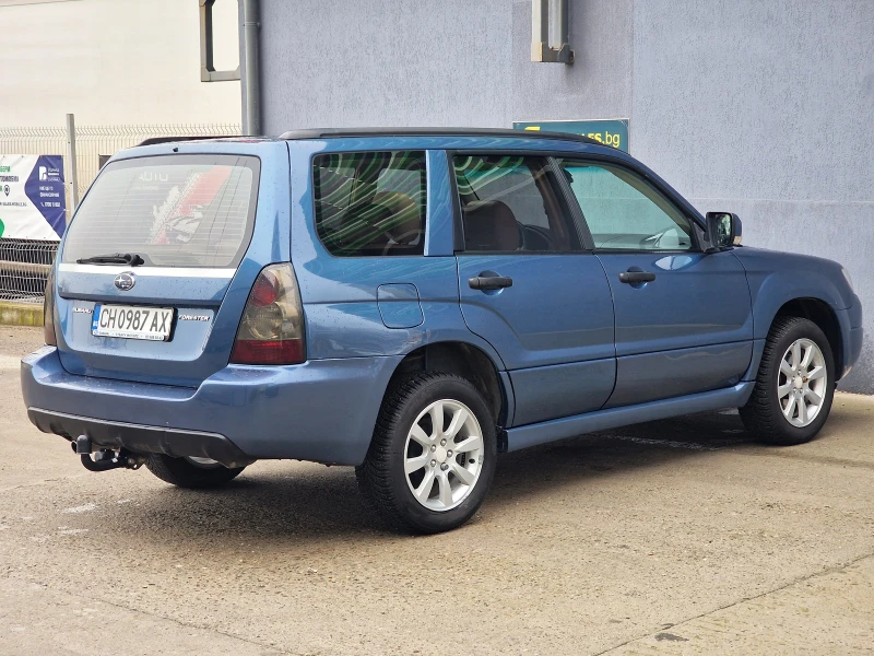 Subaru Forester 2.0 LPG Автоматик от България, снимка 8 - Автомобили и джипове - 53228407
