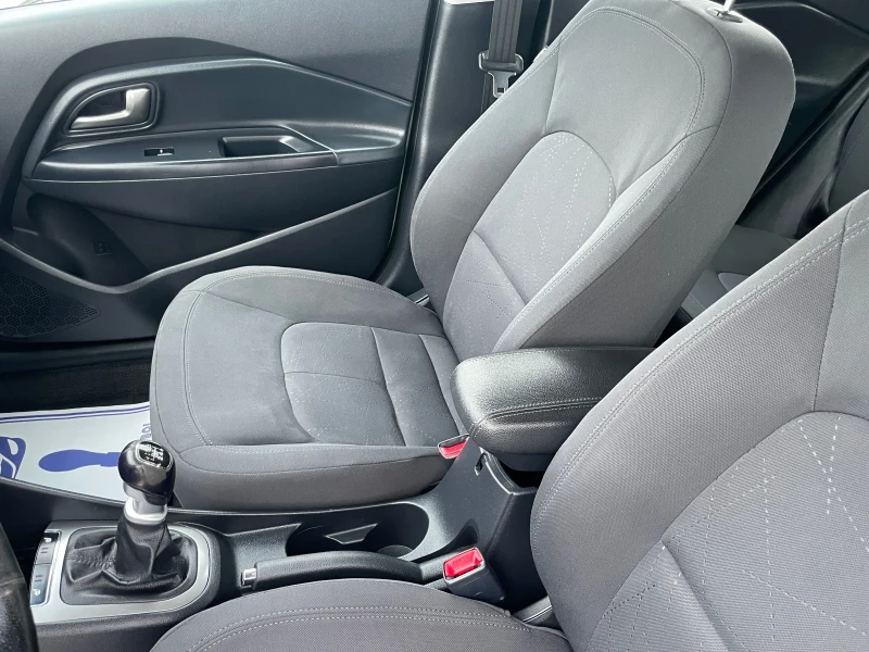 Kia Rio 1.4 crdi навигация фул екстри, снимка 11 - Автомобили и джипове - 53287710