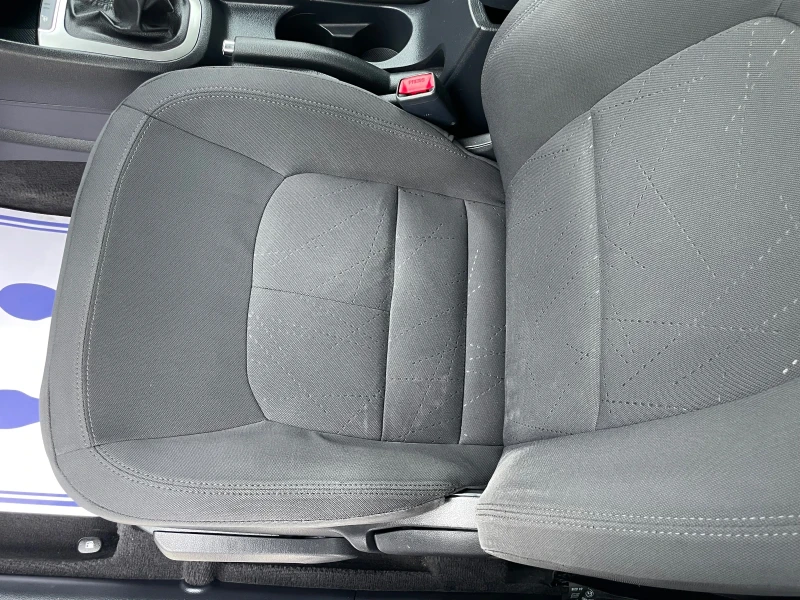 Kia Rio 1.4 crdi навигация фул екстри, снимка 10 - Автомобили и джипове - 53287710