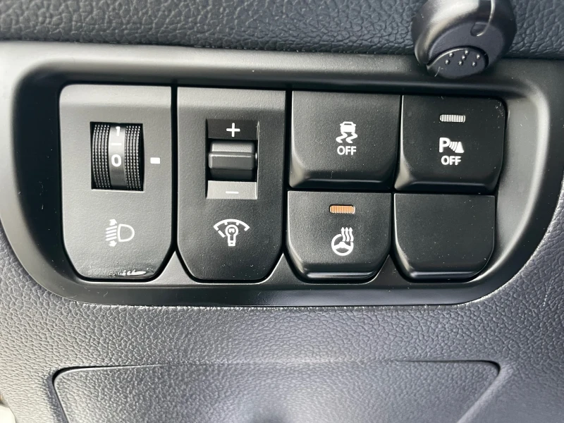 Kia Rio 1.4 crdi навигация фул екстри, снимка 12 - Автомобили и джипове - 53287710