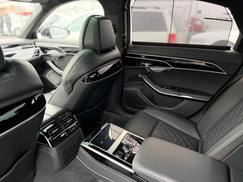 Audi A8 60TFSIe ЛИЗИНГ В&О МАСАЖИ ОБДУХВАНЕ, снимка 10 - Автомобили и джипове - 53385632