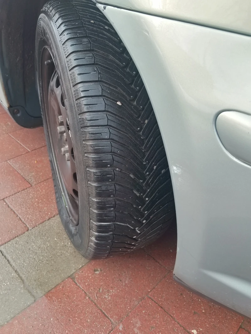 Toyota Avensis, снимка 8 - Автомобили и джипове - 53446763