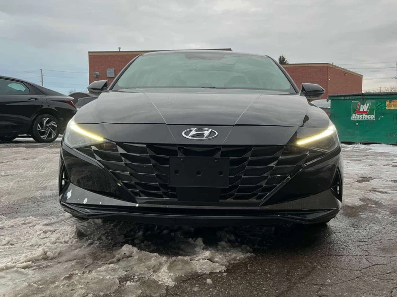 Hyundai Elantra Ultimate  CARFAX, снимка 6 - Автомобили и джипове - 53600325