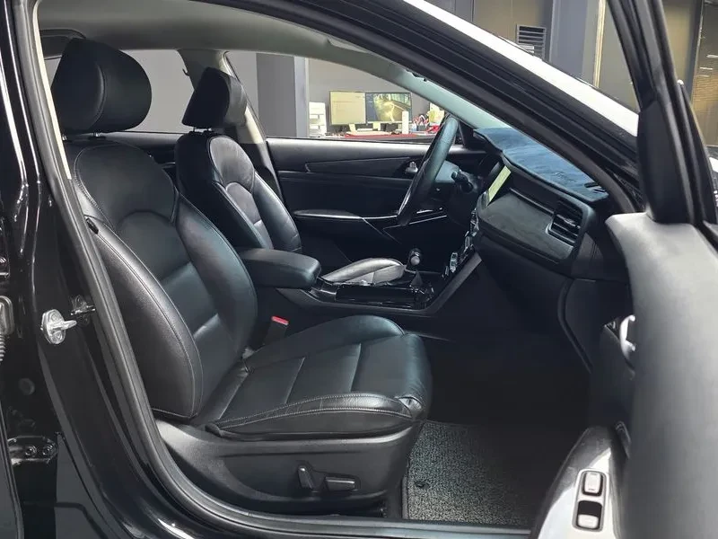 Kia K7 LPG TRENDY, снимка 11 - Автомобили и джипове - 55727397