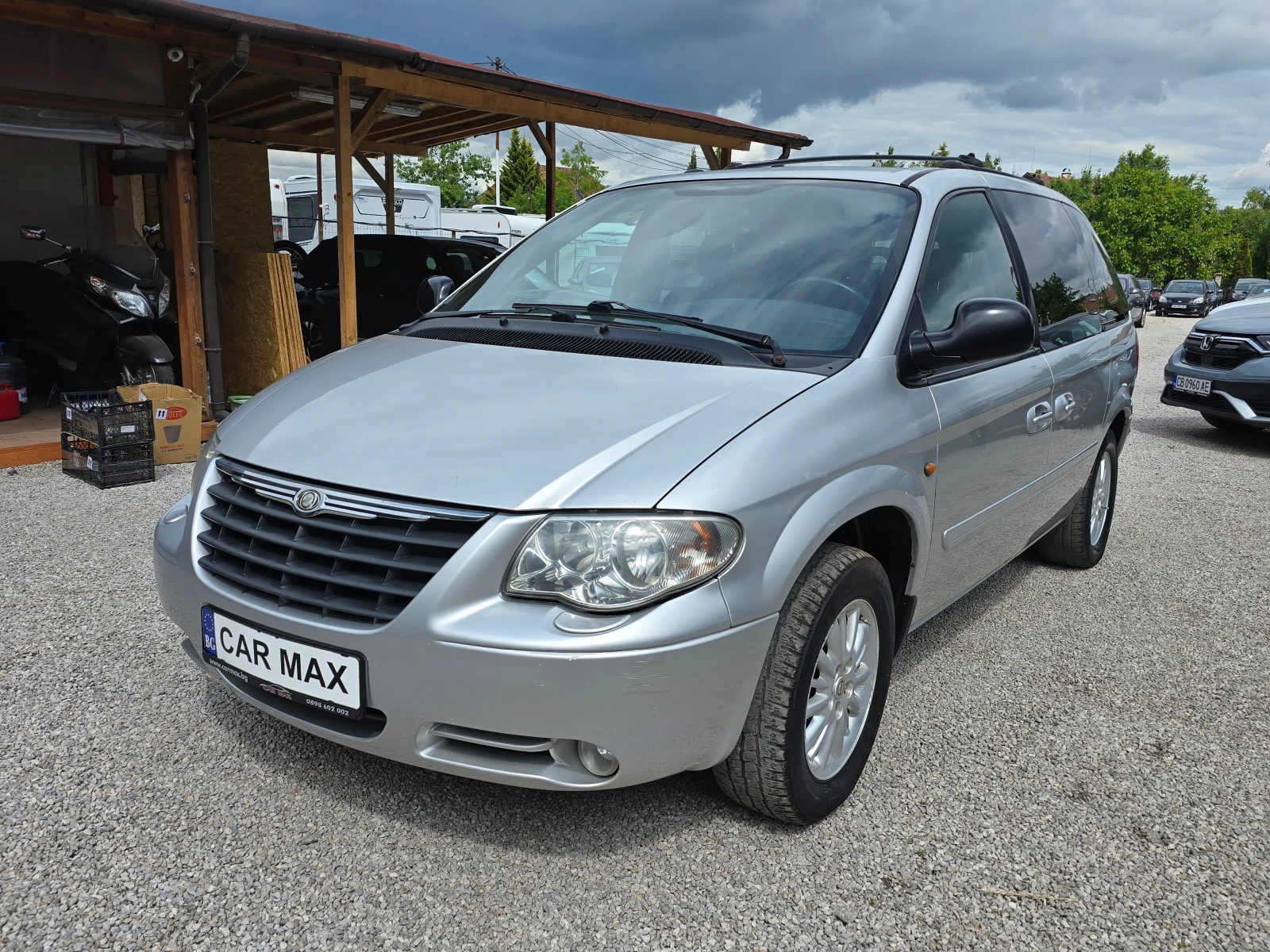 Chrysler Voyager 2.5CRD/Kожен салон/6+ 1места/Лизинг, снимка 1